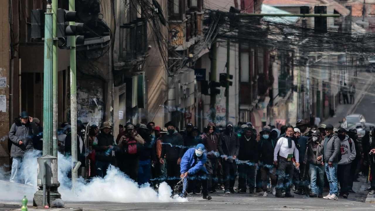 Bolivya’da olağanüstü hal ilan edildi!