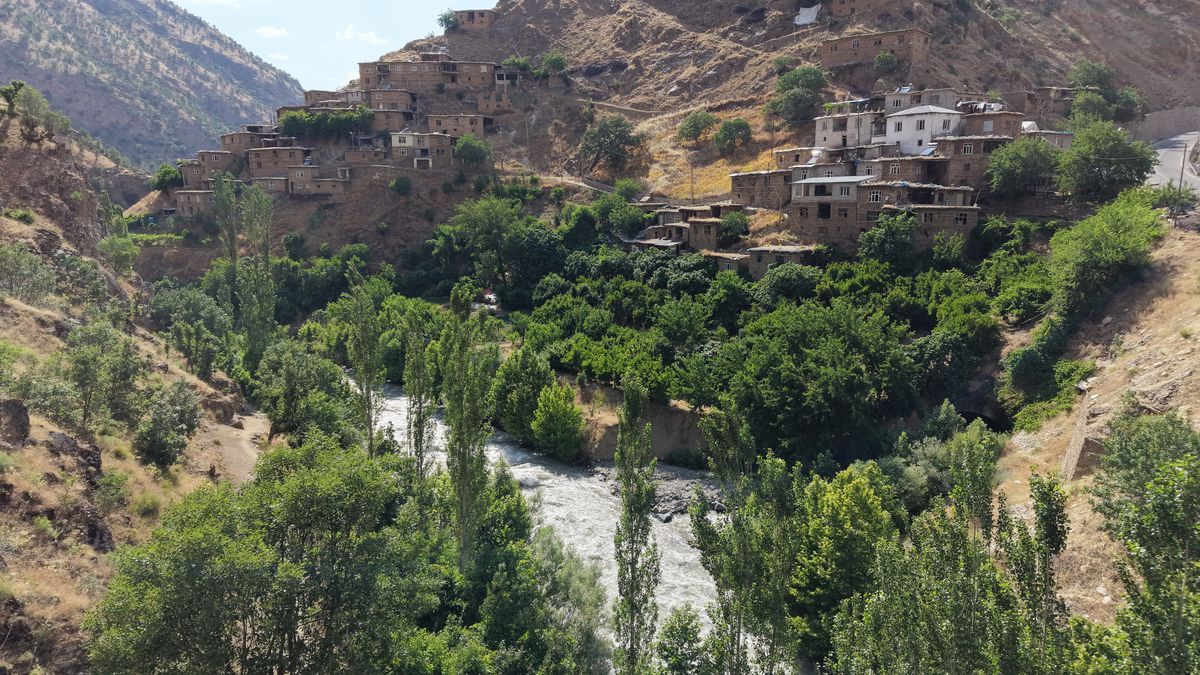 Bitlis'te tarihi doku ve doğal güzellikler bir arada