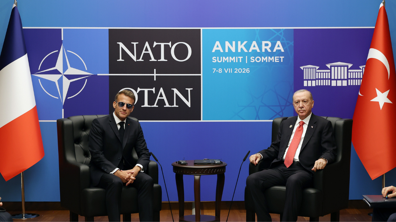 Cumhurbaşkanı Erdoğan ile Macron görüşmesi başladı