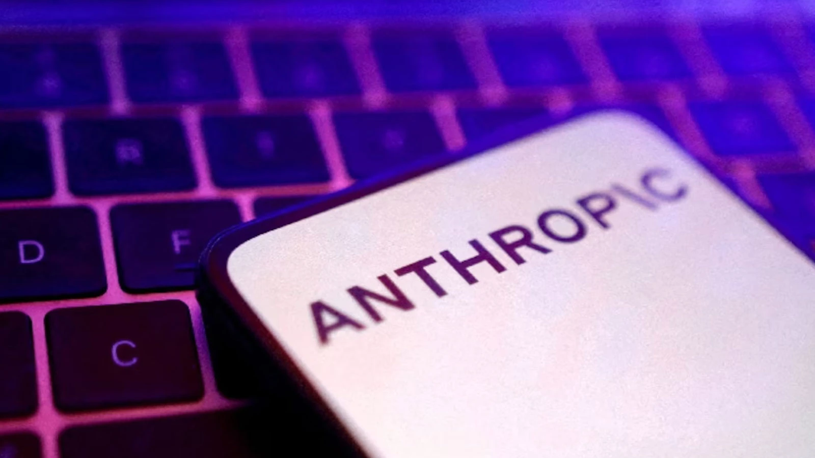 İşlemci üreticisi AMD, Anthropic'e 5 milyar dolarlık yatırım yapacak