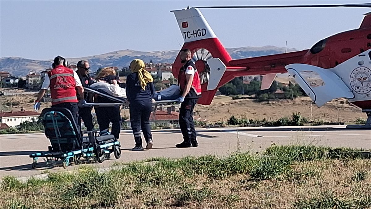 Kalp krizi geçiren hasta, hava ambulansı ile ankara'ya sevk edildi