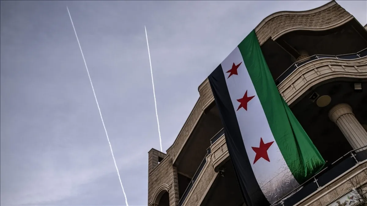 Suriye'de devrik rejimin 'güvenlik ağıyla' bağlantılı isim yakalandı