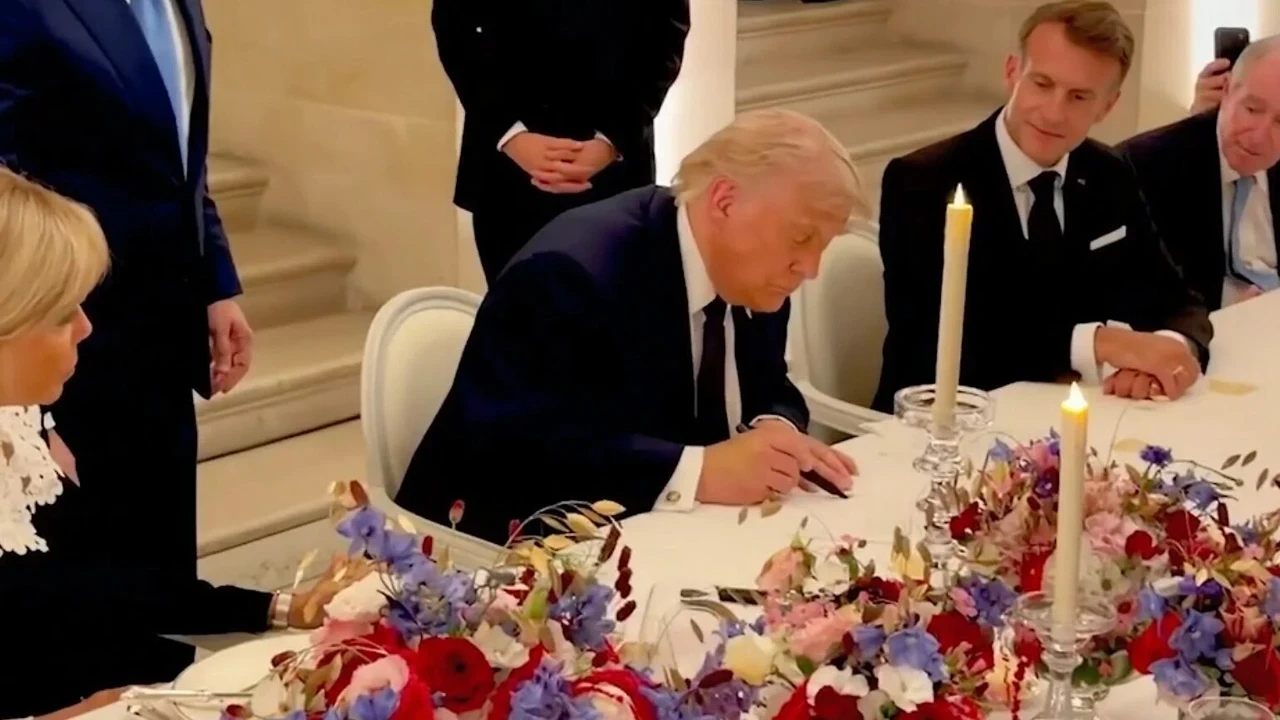 Trump, ABD ile İran arasındaki mutabakat zaptını imzaladı