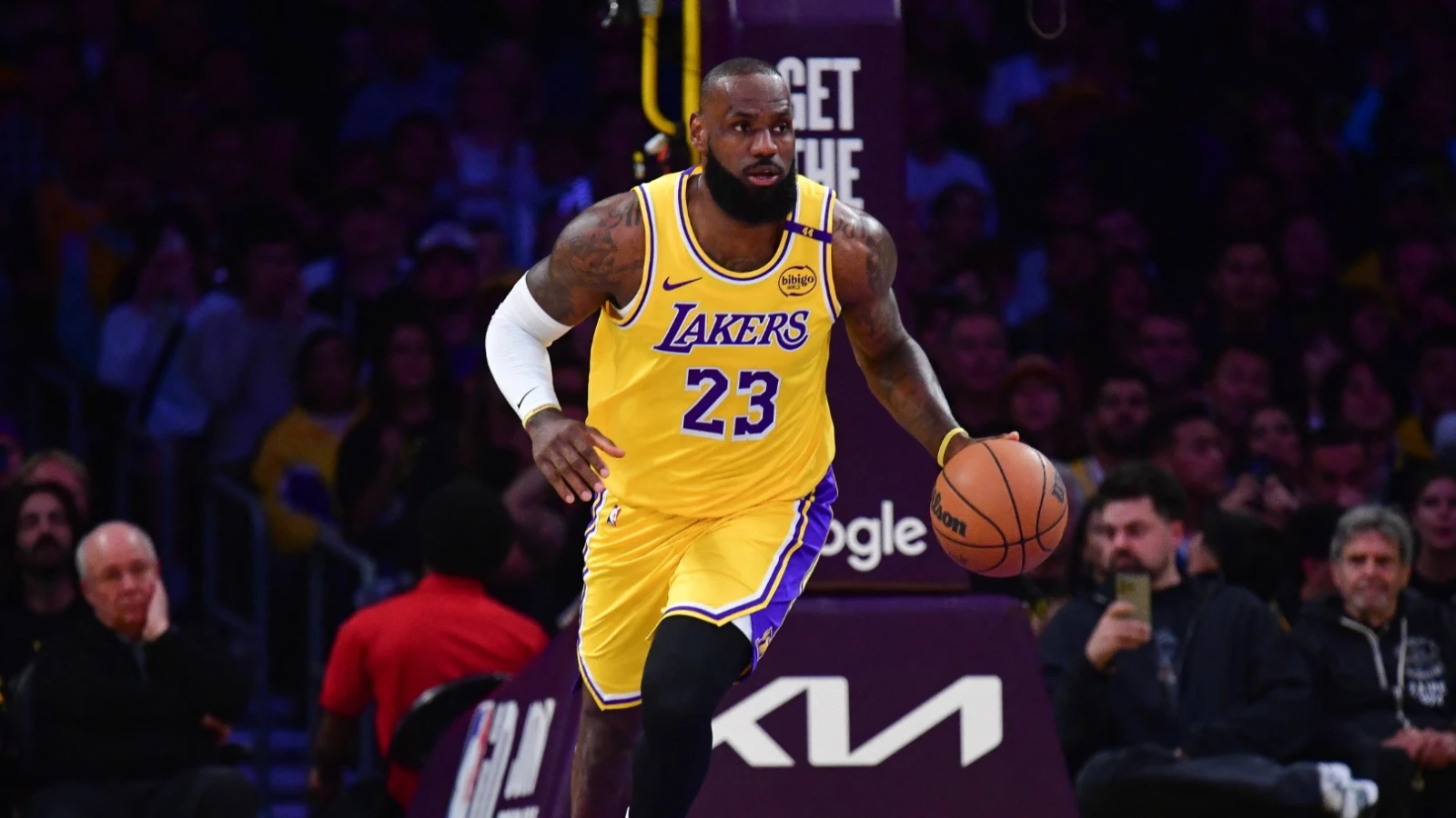 LeBron James, Lakers ile yollarını ayırdı