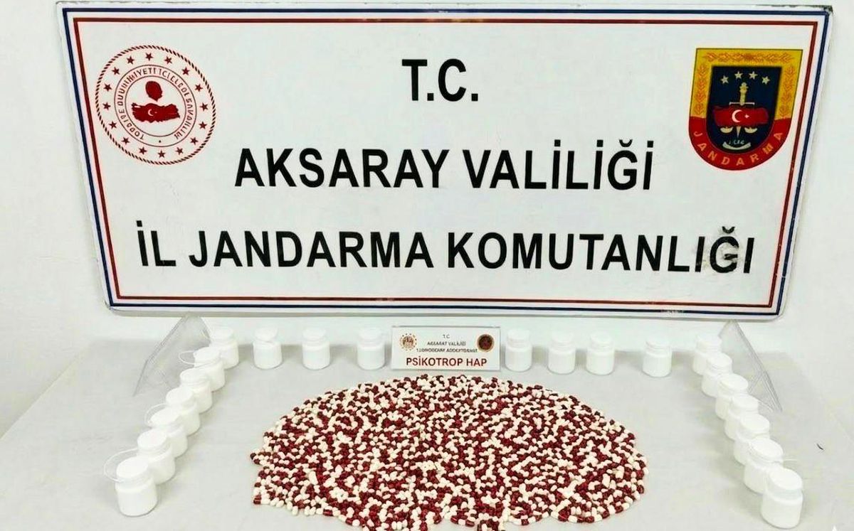 İzmir'den Aksaray'a uyuşturucu sevkiyatına jandarma darbesi: 3 tutuklama