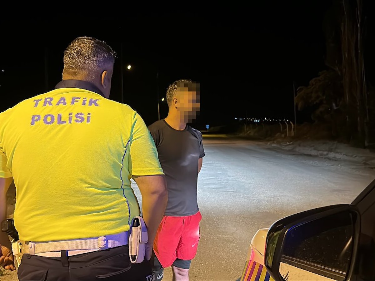 Burdur'da polis uygulamasını görünce aracını park etti: 1.24 promil alkollü çıktı