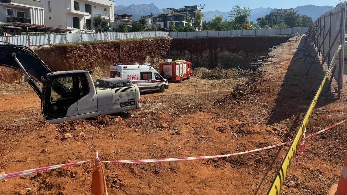 Denizli'de inşaat sahasında göçükten acı haber: 1 işçi hayatını kaybetti