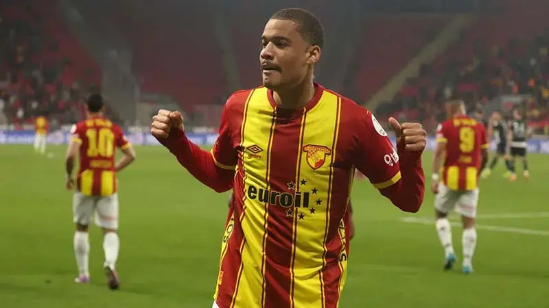Göztepe'de Janderson'a talip çıktı