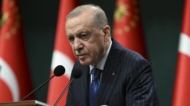 Cumhurbaşkanı Erdoğan: Türkiye'yi dışarıda ve içeride vakarla temsil edeceğiz
