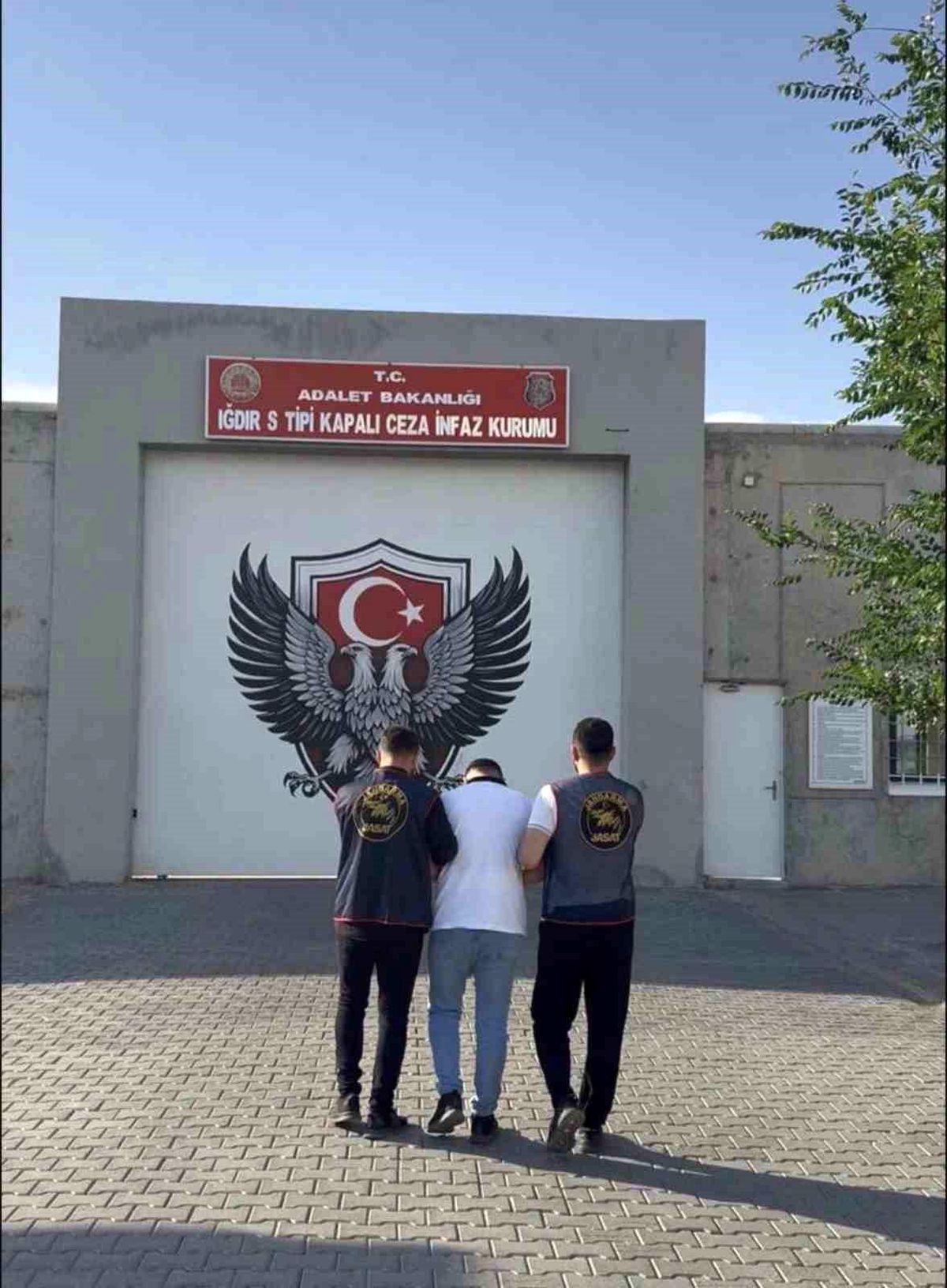 Iğdır'da hırsızlık hükümlüsü JASAT operasyonuyla yakalandı