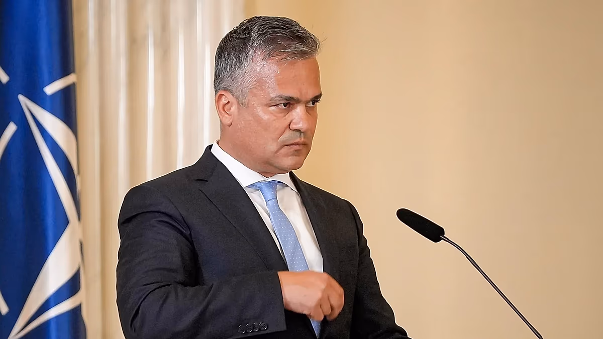 Romanya Cumhurbaşkanı, Adrian Vestea’yı başbakan adayı gösterdi