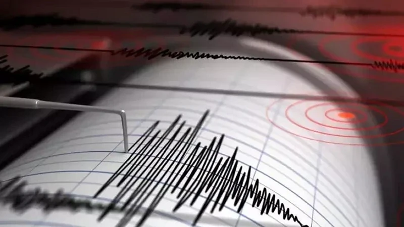 Çin'de 5.5 büyüklüğünde deprem: 13 yaralı