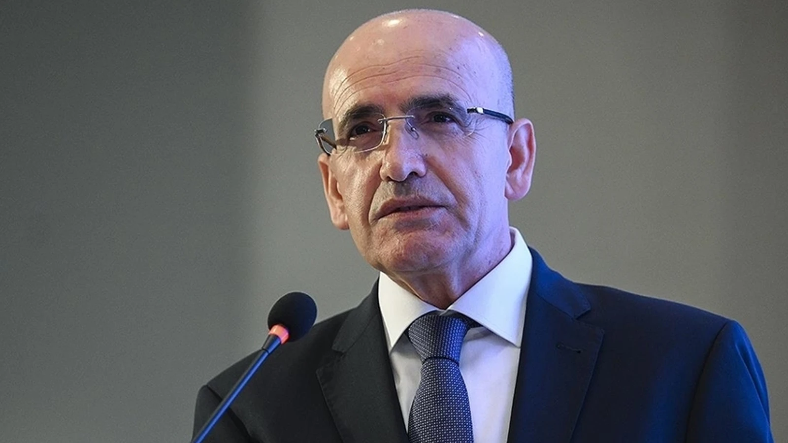 Bakan Şimşek'ten akaryakıt fiyatlarıyla ilgili açıklama: Eşel mobil ile vatandaşımızı şoklara karşı koruduk
