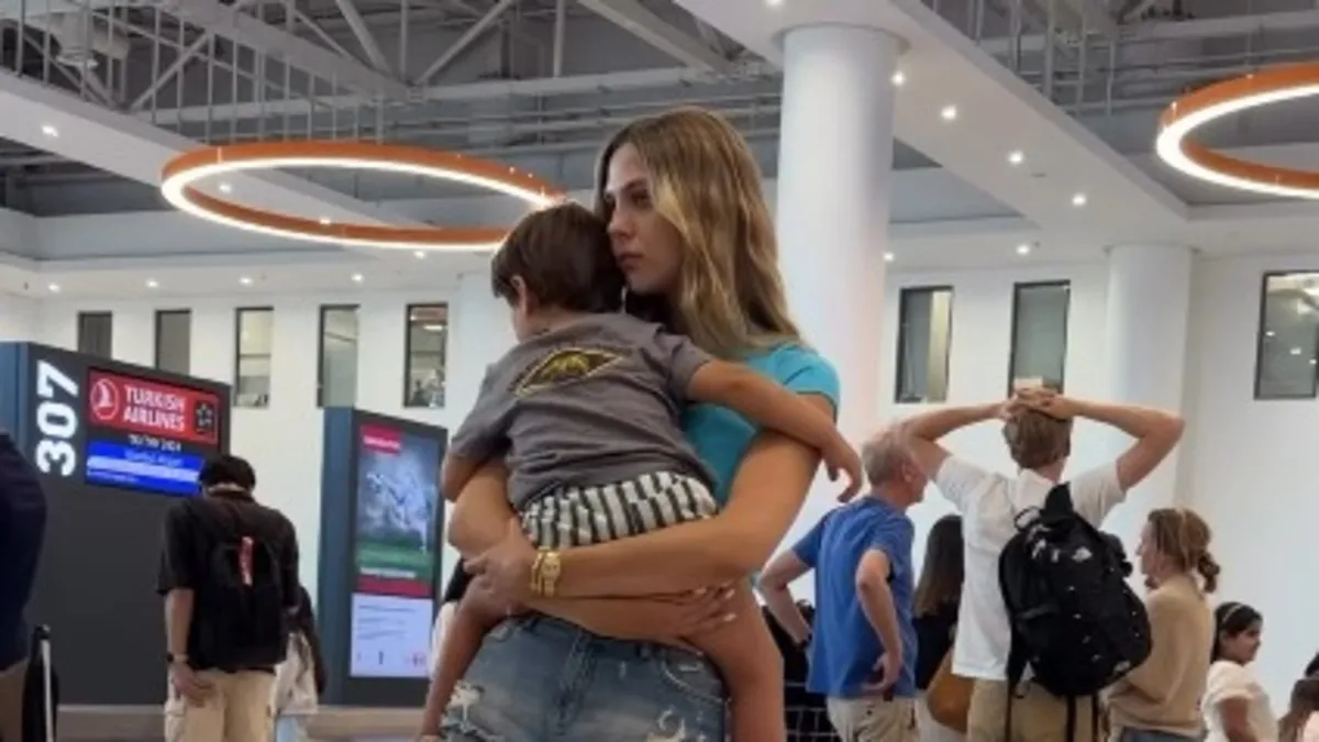 Yasemin Şefkatli’nin korku dolu anları! Uçak korkum katlanarak gidiyor diyerek paylaştı