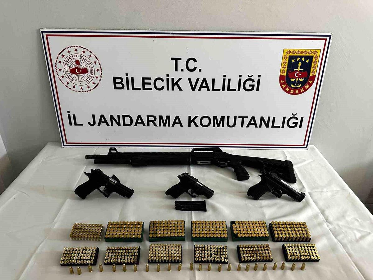 Evden cephanelik çıktı