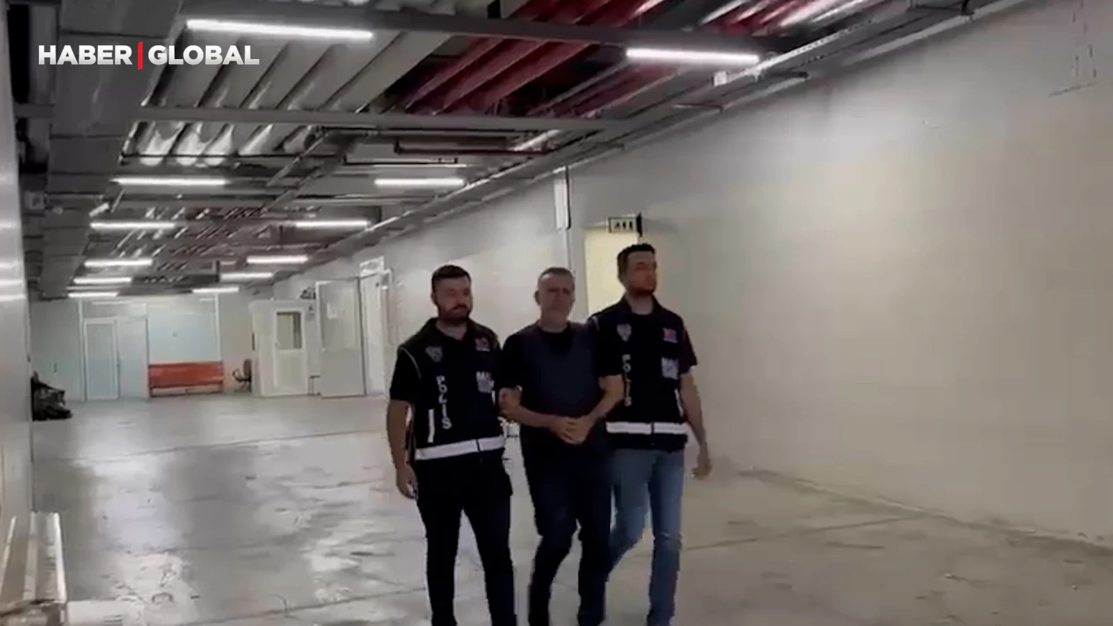 Haluk Levent'in yeni görüntüleri ortaya çıktı! Nezarete böyle gönderildi
