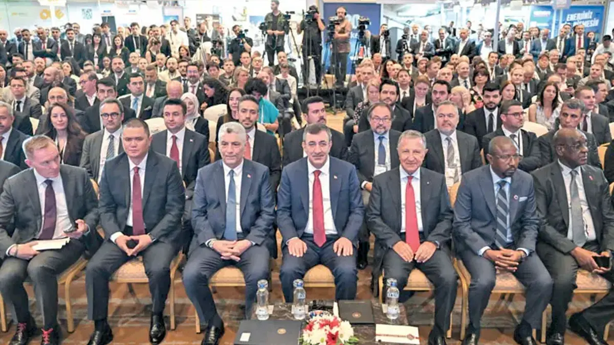 Müteahhitlerden 138 ülkede 563 milyarlık iş