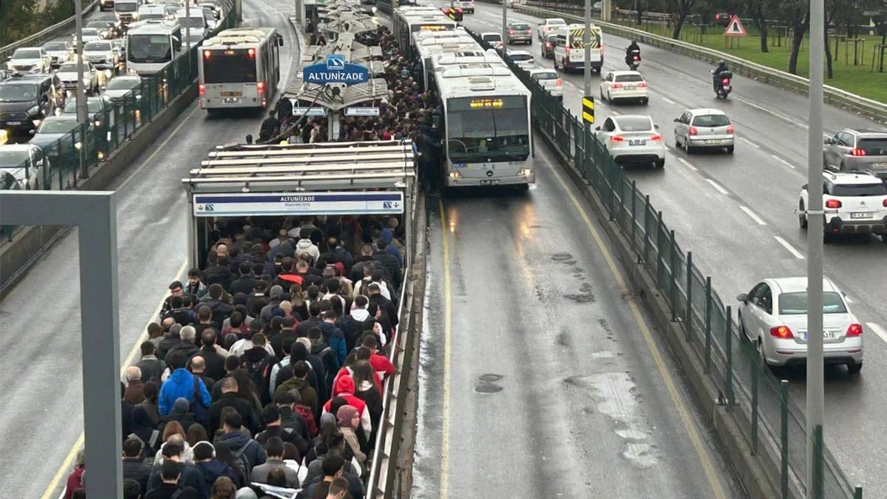 Avrupa'da en fazla çalışan ülke Türkiye oldu: Haftada kaç saat mesai yapılıyor?