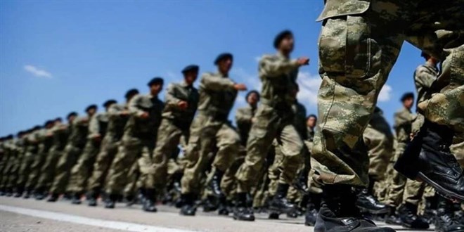 Askerlikte yeni dönem: Çifte vatandaşlara muafiyet gündemde