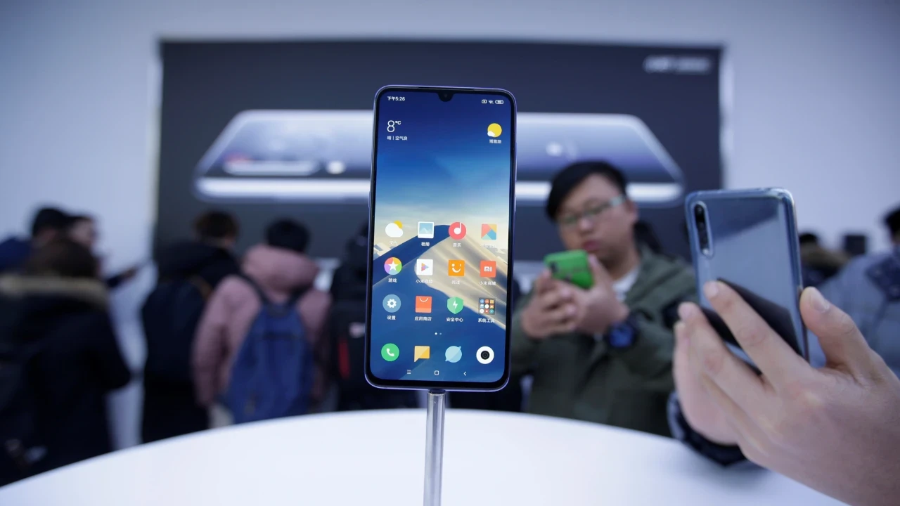 Çinli telefon üreticisi hedefini artırdı: 2026'da 110 milyon adet satış