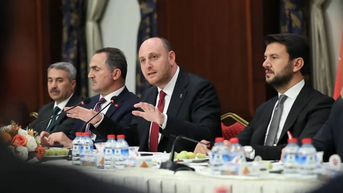 Büyükgümüş’ten teşkilatlara saha talimatı
