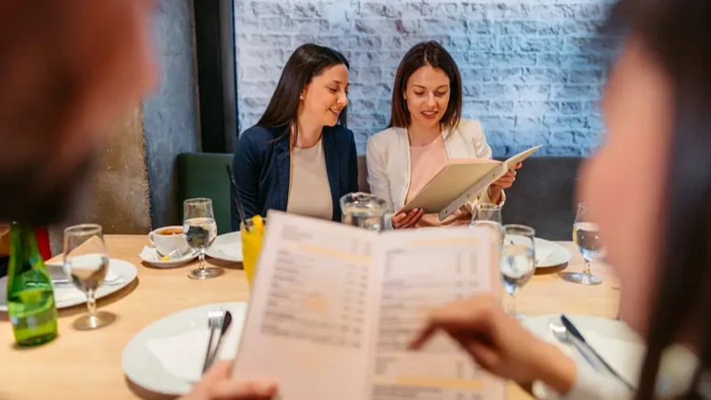 Restoran ve kafelerde yeni dönem başladı: Artık zorunlu olacak