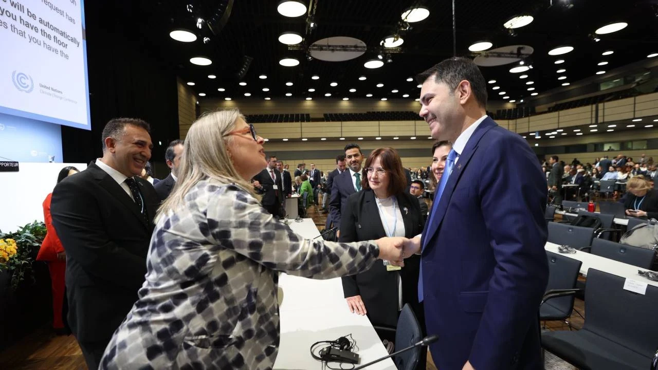 Bakan Murat Kurum Bonn'da