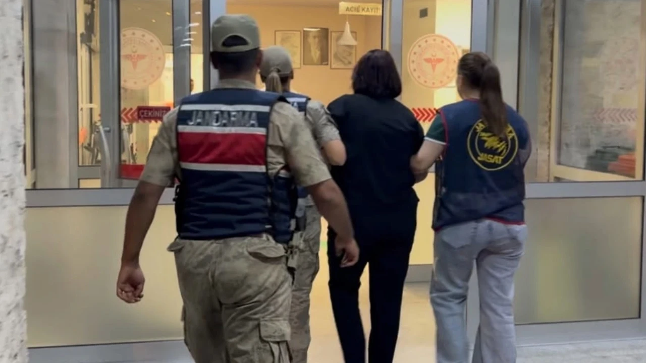 Tuncay Sonel'in eşi sağlık kontrolünden geçirildi