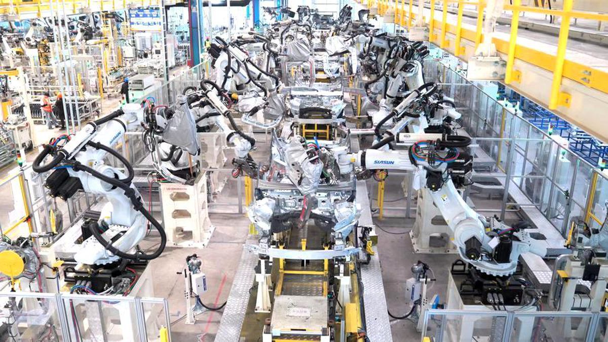 Albüm: Çinli Otomobil Üreticisi Geely, Yerli Robot Teknolojisiyle Yeni Enerjili Araç Üretimine Güç Katıyor