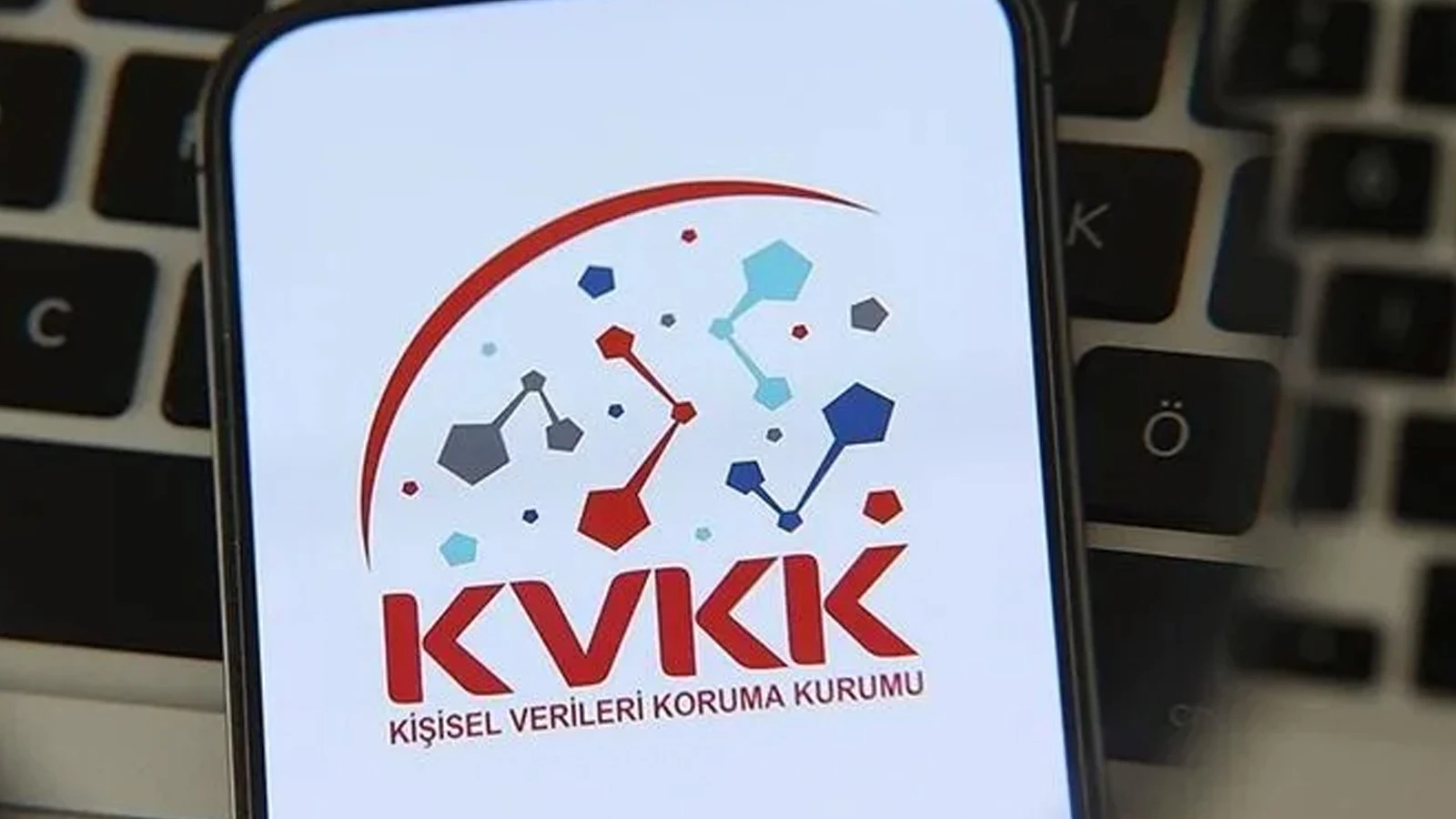 KVKK, üçüncü kişilerden elde edilen verilerin reklam amaçlı kullanımına ilişkin duyuru yayımladı