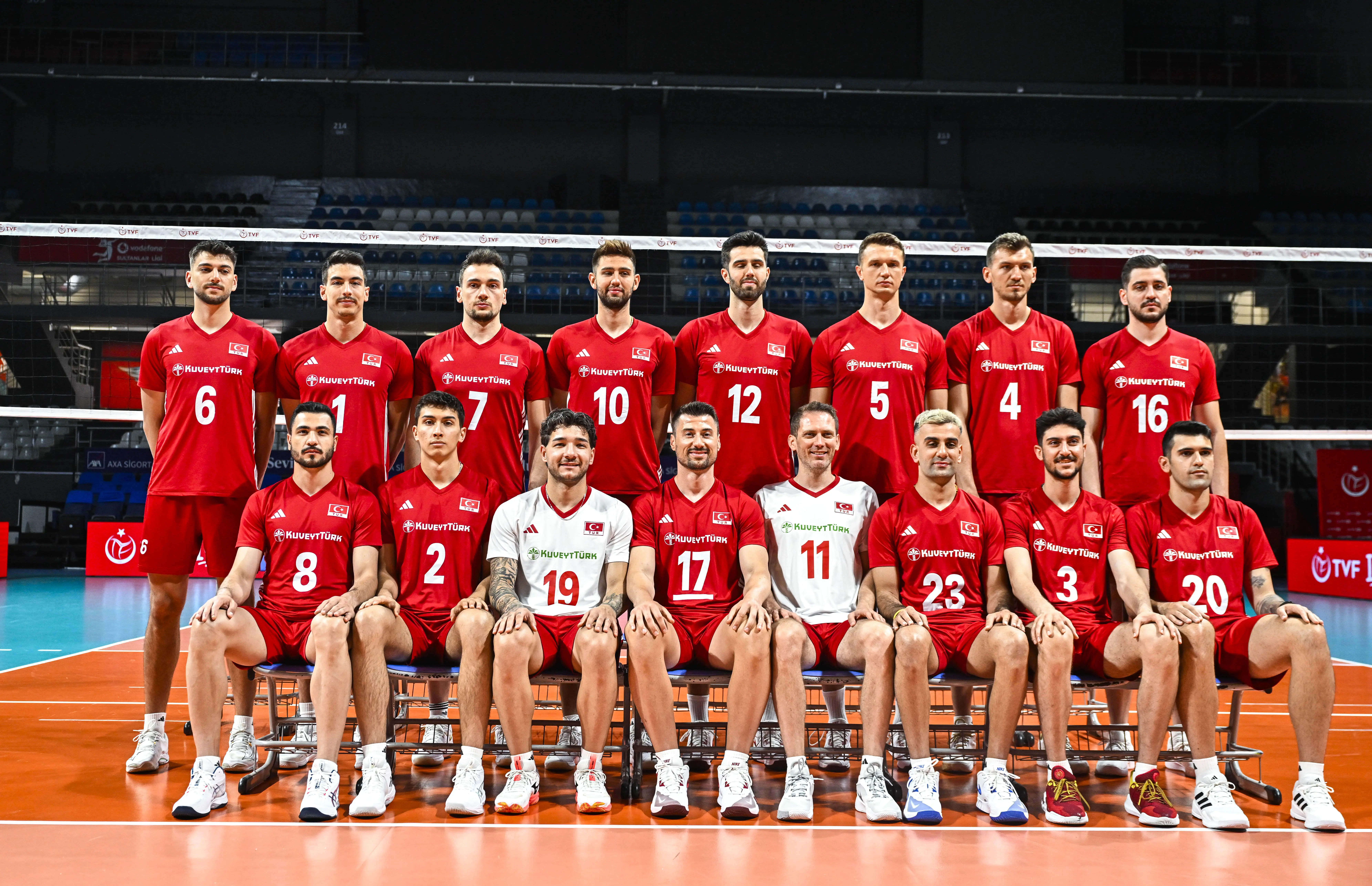 Filenin Efeleri Kanada yolunda