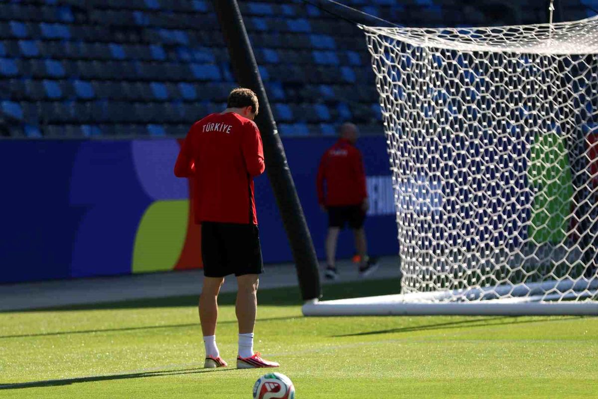 A Milli Futbol Takımı, ABD maçı hazırlıklarını tamamladı