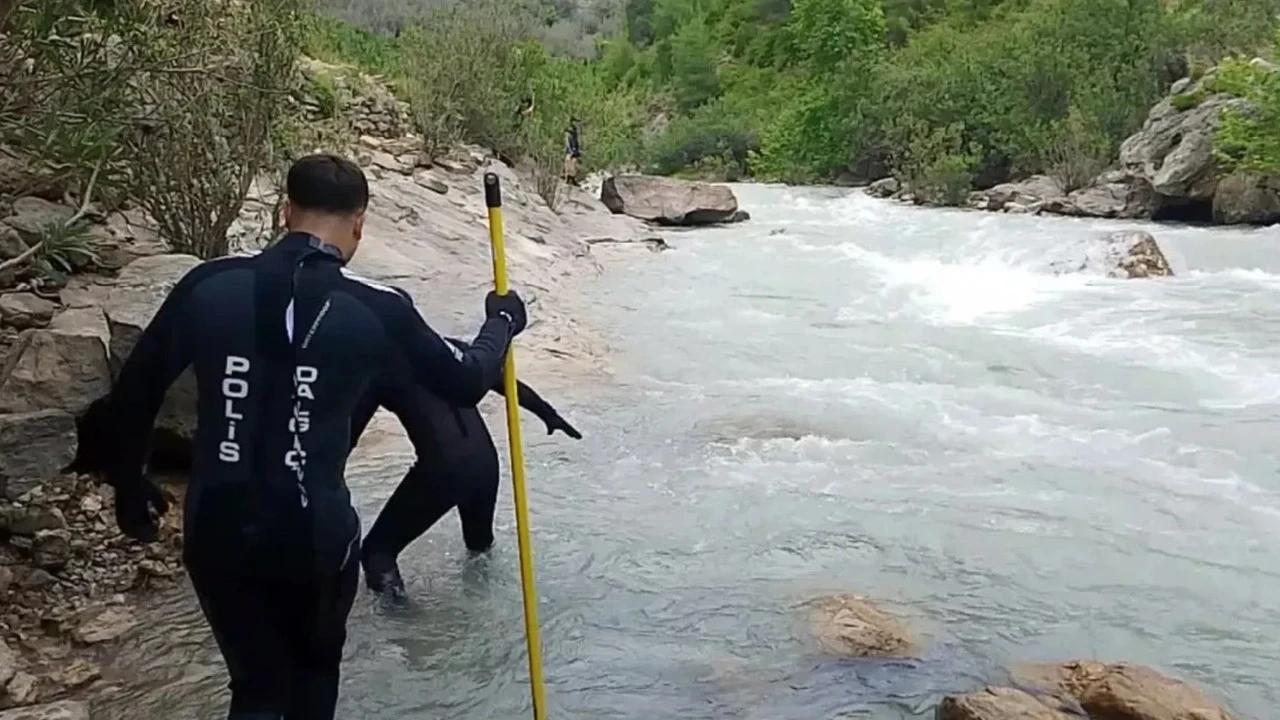 Adana'da kayıp boks antrenörü için umutlu bekleyiş sürüyor: Arama çalışmalarında 16'ncı gün