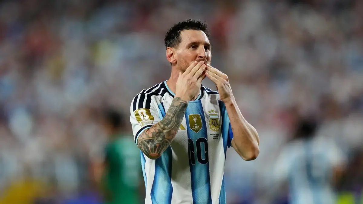 MAÇ ÖZETİ | Yaşlı Kurt Lionel Messi, Cezayir'e karşı hat-trick yaptı!