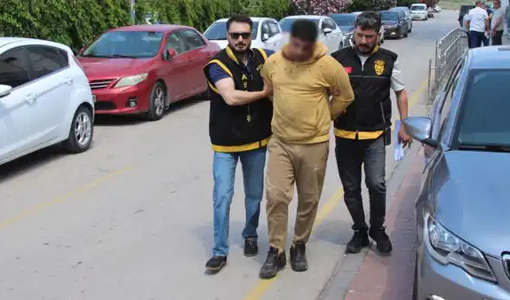 Adana’da polis memurunu yaralayan saldırgan cezaevine gönderildi