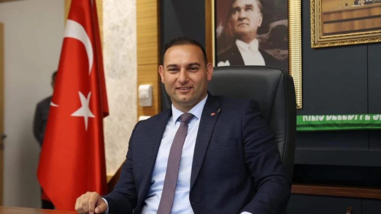 Kilis Belediye Başkanı Hakan Bilecen CHP'den istifa etti
