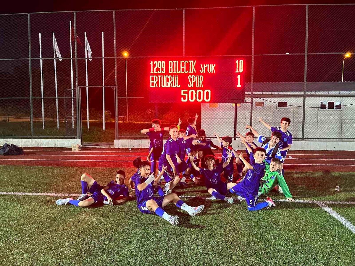 U12 Gençler Ligi'nde 1299 Bilecik Spor Kulübü gol oldu yağdı