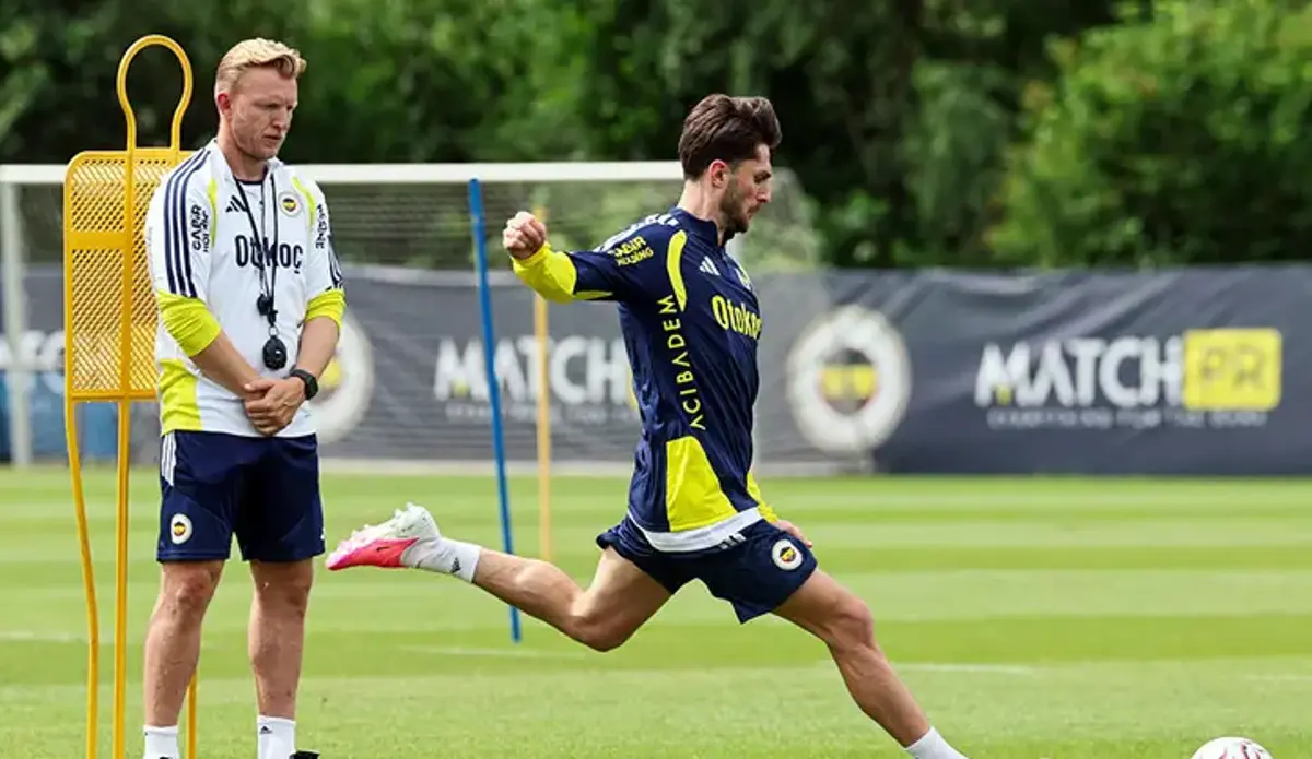 Fenerbahçe'da hazırlıklar devam ediyor