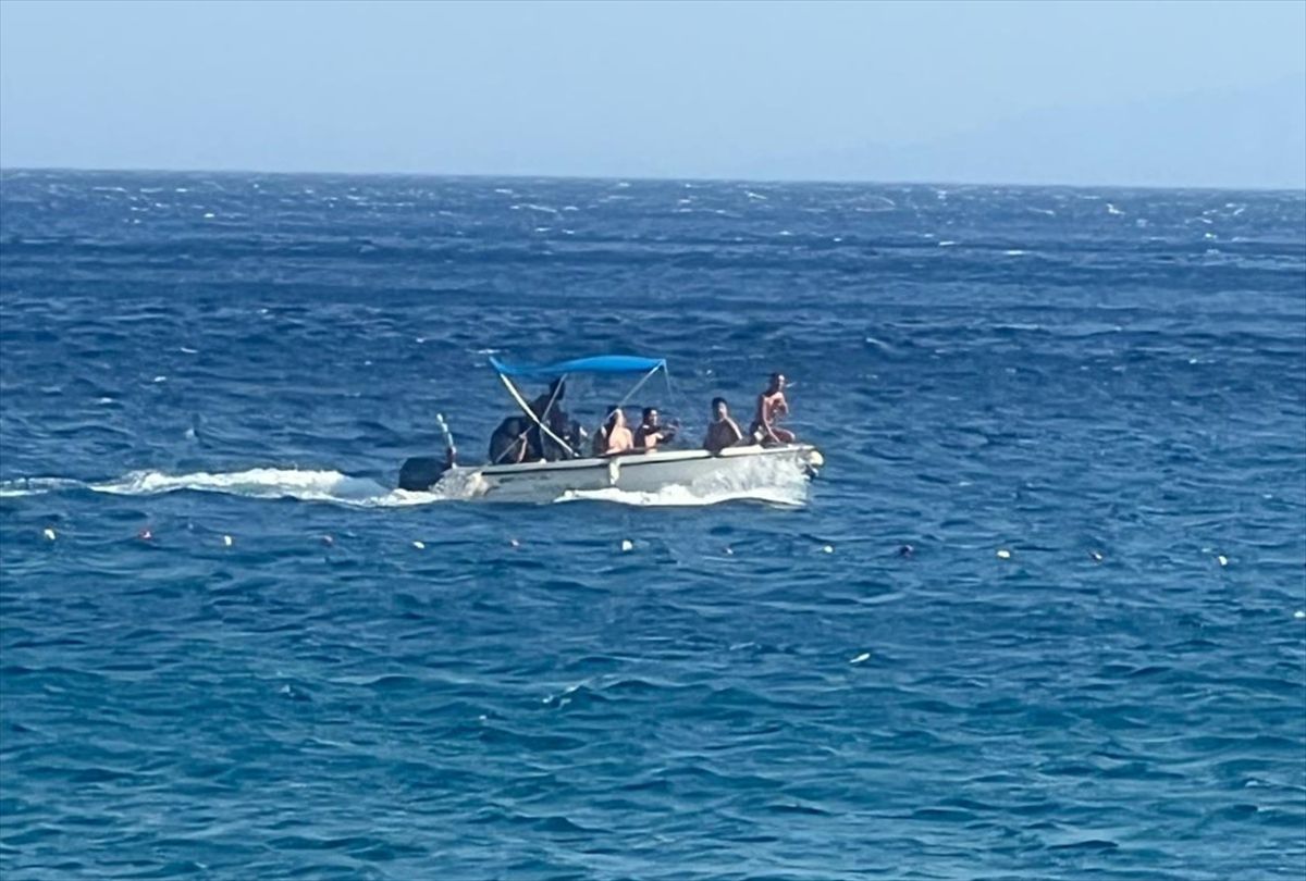 Datça'da akıntıya kapılan 2 tatilci kurtarıldı