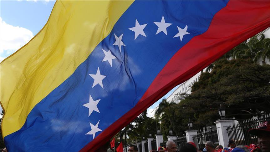 Venezuela'da hükümet, muhalefetin seçim için müzakere başlatılması teklifini reddetti