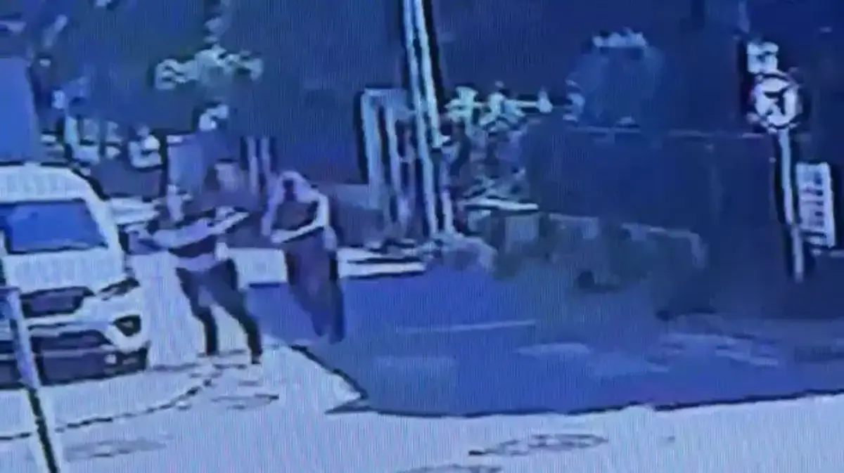 Husumetlisini önce bacaklarından vurdu sonra kemeriyle turnike yaptı