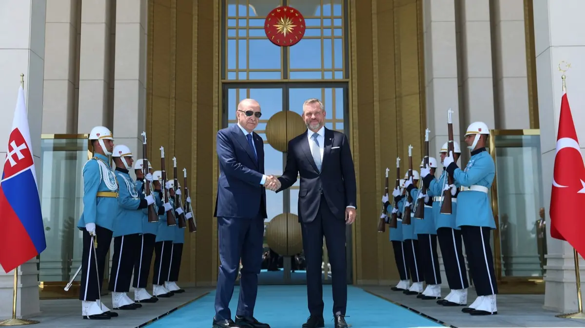 Başkan Erdoğan diplomasi trafiğine devam ediyor! Pellegrini bir araya geldi