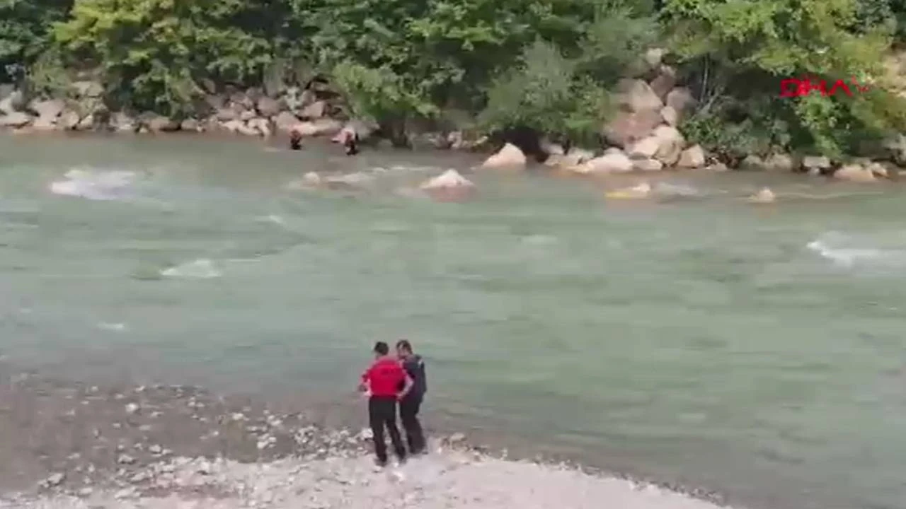 Çayda kaybolan genç aranıyor