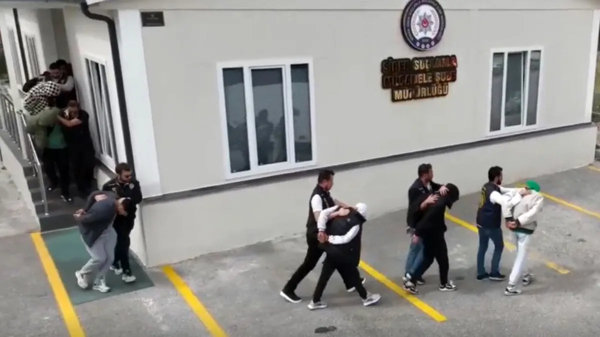 Yatırım vaadiyle milyonluk vurgun! Yurt dışı bağlantılı siber dolandırıcılık şebekesi çökertildi