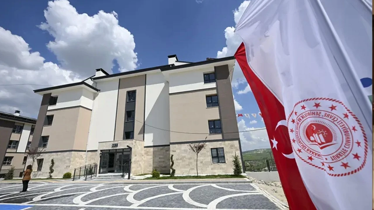 TOKİ’nin 64 ilde kampanyasında 10 soru 10 cevap! 20 bin konutun dağılımı belli oldu! Hangi il ve ilçede olacak? İstanbul, Ankara ve İzmir listede var mı?