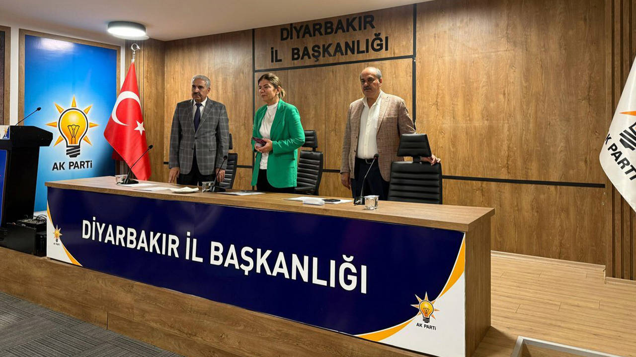 AKP Diyarbakır İl Başkanı İler’in görevden alınması tepki istifasına neden oldu
