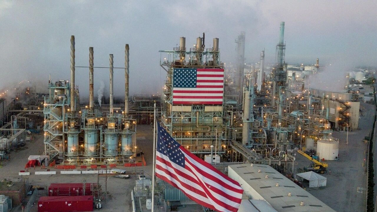 ABD'nin ham petrol stokları 3,8 milyon varil azaldı