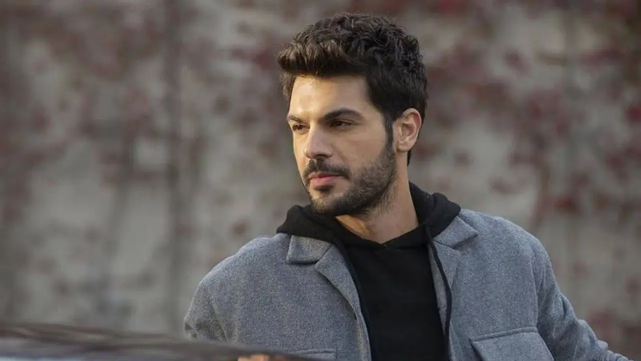 Tolga Mendi kimdir? Tolga Mendi kaç yaşında, nereli? Tolga Mendi hangi yapımlarda rol aldı?