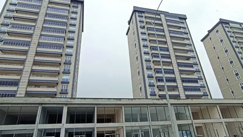 42 kişinin öldüğü Bad-ı Saba Konutları’na ilişkin 2 kamu görevlisi hakkında dava açıldı