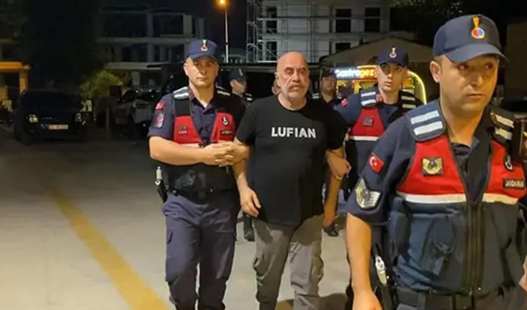 Ezel Akay’dan soruşturma sonrası ilk açıklama: “Evimi merak edenleri eve beklerim”
